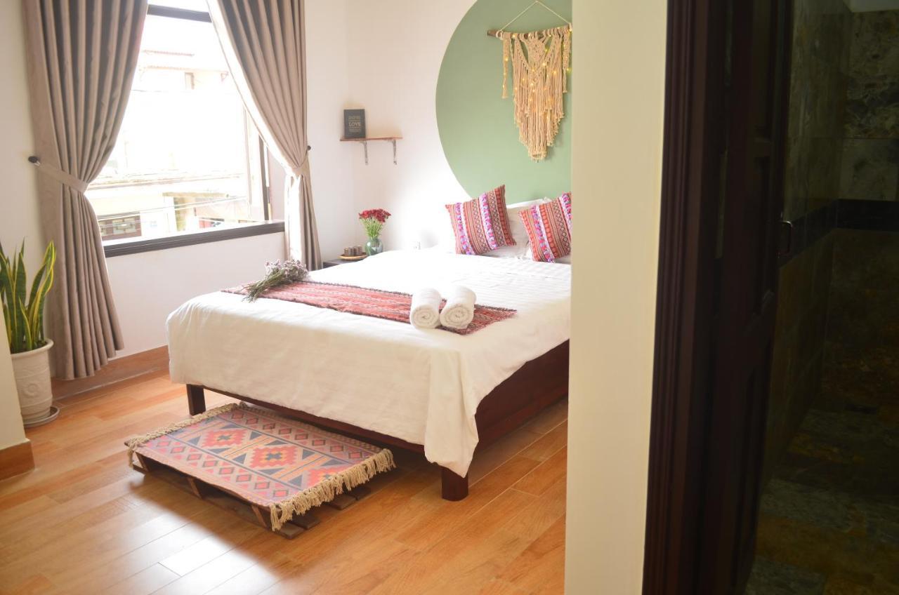 Corner Night Market Homestay Хоян Екстер'єр фото