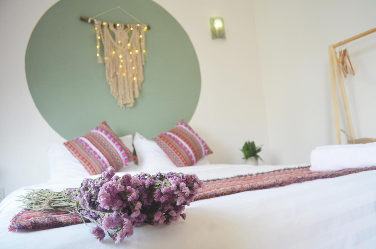 Corner Night Market Homestay Хоян Екстер'єр фото